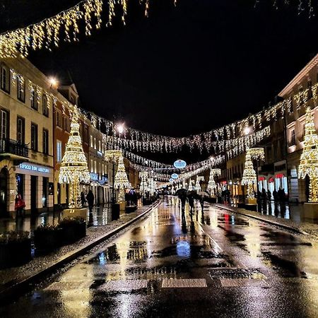 Mieszkanie Z Duzym Terasem W Warszawie Warschau Exterior foto